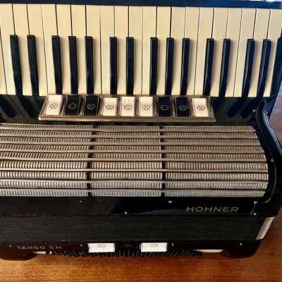 Hohner Tango II M - Black and White VG inc Straps and Case