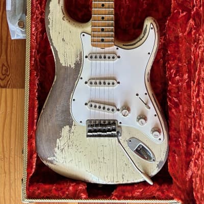 Fender CS Masterbuilt Greg Fessler MVP '69 Super Heavy Relic Stratocaster 2022 - Super Heavy Relic Vintage White image 2