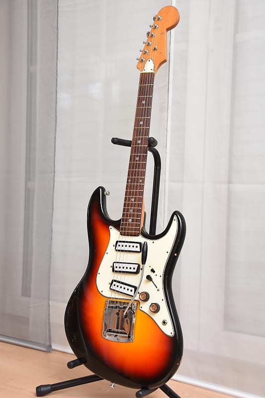 Aria Diamond 1803 T – 1960s Japan Vintage Solidbody Guitar