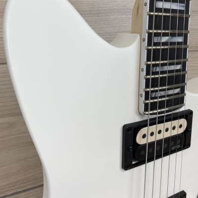 Fender Jim Root Signature Jazzmaster V4 with Ebony Fingerboard, Flat White image 5