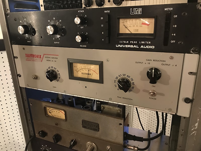 Teletronix Universal Audio La2a reissue with VINTAGE Teletronix Universal Audio La2a reissue with VINTAGE