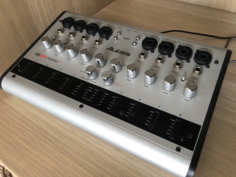 Alesis io|26 - remise à neuf | Reverb