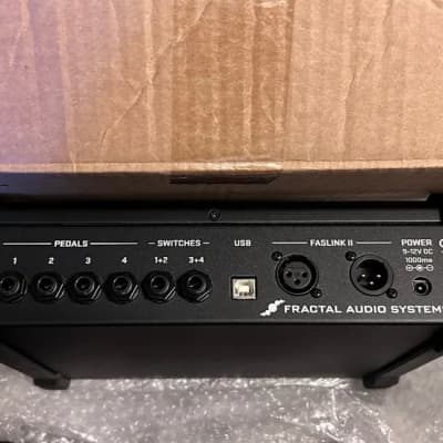 Fractal Audio FC-6 Foot Controller | Reverb