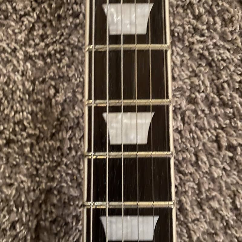 Gibson shop es 338