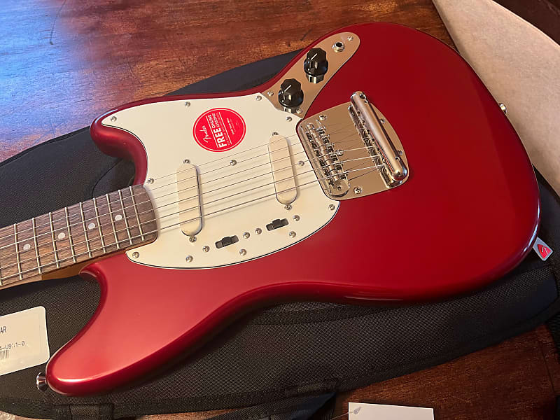 2021 Squier Classic Vibe '60s Mustang Candy Apple Red w/ Fender Gig Bag
