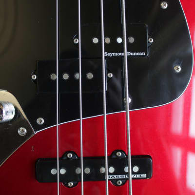 Rare Left Handed Fender Jazz Bass Aerodyne 2010 Candy apple red image 4