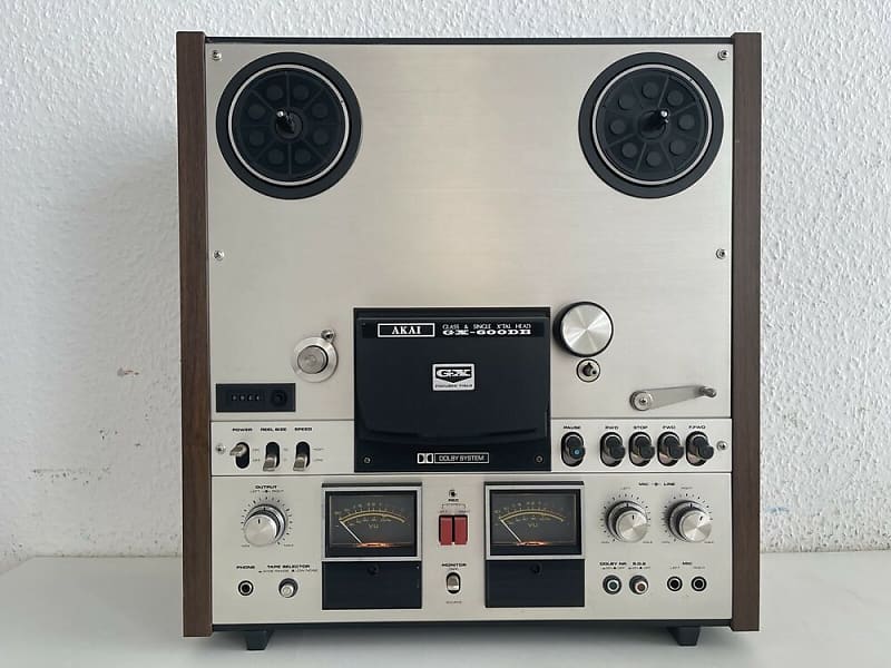 AKAI GX 600 DB Tonbandgerät / Tape Recorder (NEEDS SERVICE