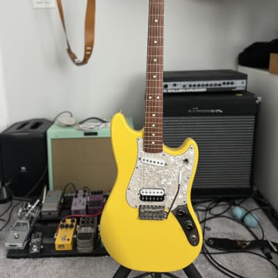 2002 Fender USA Cyclone Olympic White | Reverb