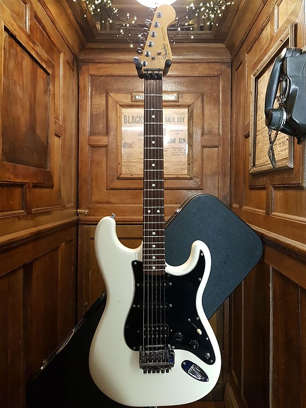 Fender Stratocaster 80's | Reverb