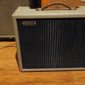 White amp online