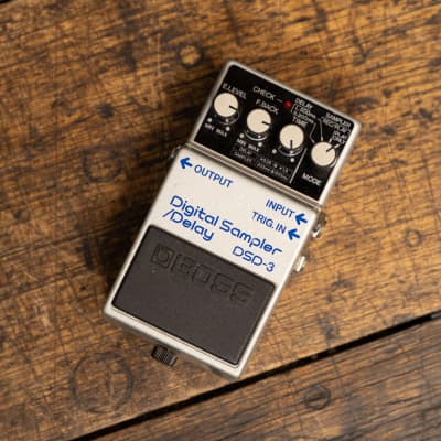 Boss DSD-3 Digital Sampler/Delay | Reverb