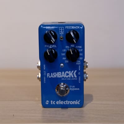 TC Electronic Flashback Delay & Looper 2014 - 2017 - Blue image 1