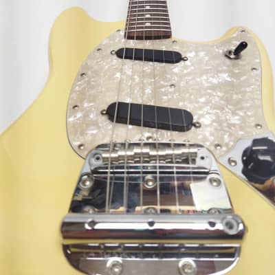 Fender American Performer Mustang White Made in USA Solid Body Electric Guitar, v3724 image 5