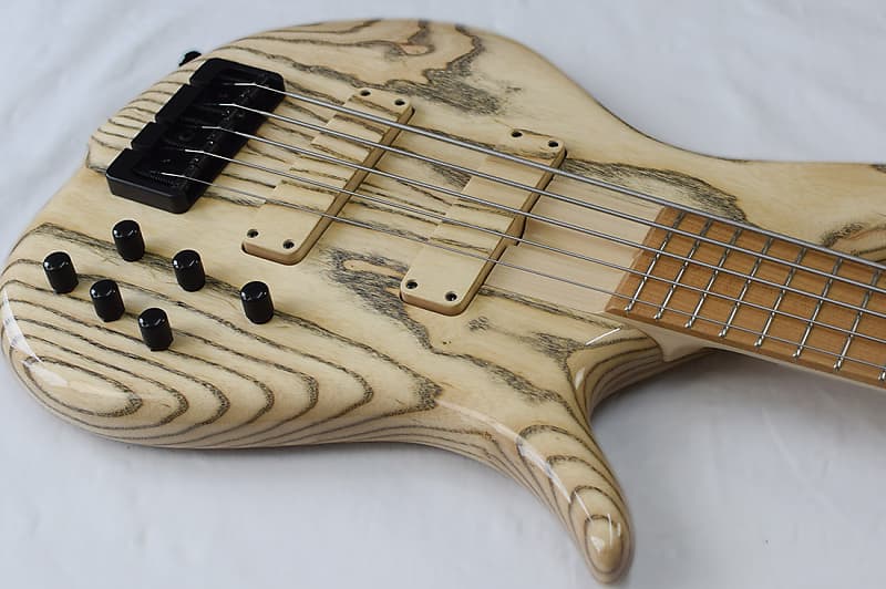 F Bass BN 5 Natural Gloss RFMN