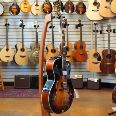 Eastman AR372CE-SB Archtop Electric Guitar Sunburst w/Kent Armstrong Pickups, Hard Case image 5