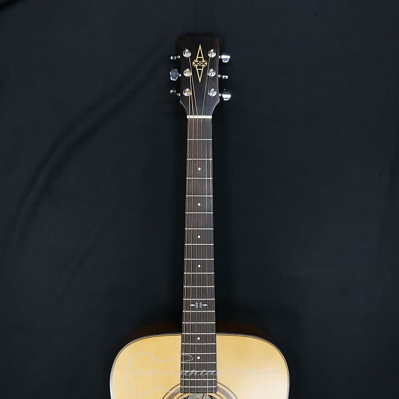 Alvarez 5045 Vintage Dreadnought Acoustic Guitar Natural