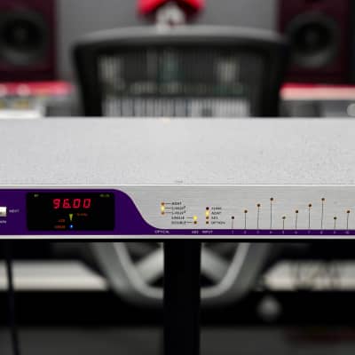 Apogee DA-16X 16-Channel 192kHz Reference D/A Converter | Reverb