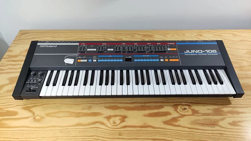 Roland Juno-106 61-Key Programmable Polyphonic Synthesizer 1984 - 1985 - Black + Original Box image 1