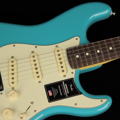 Fender American Professional II Stratocaster - RW MBL (#586) image 3