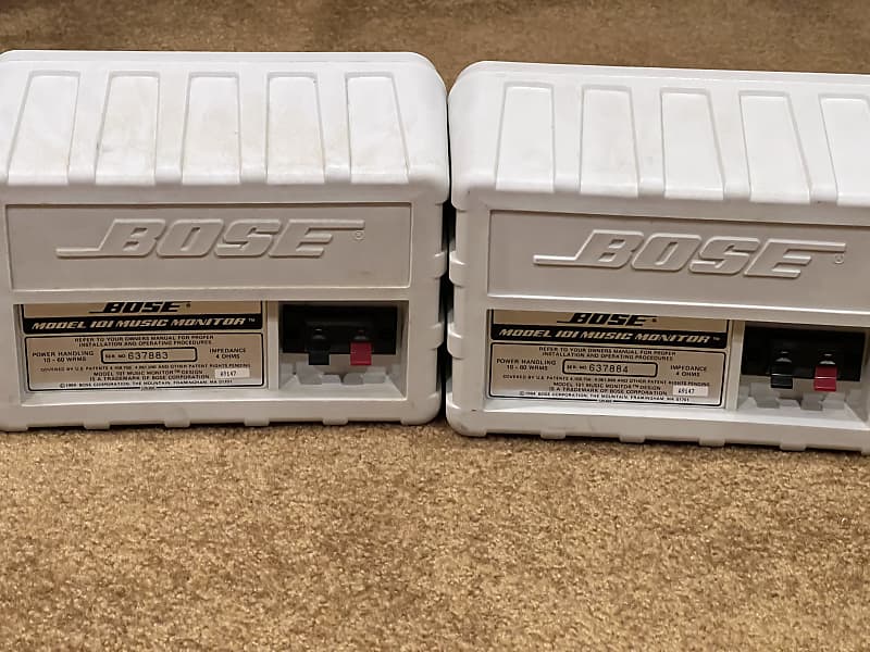 Bose Model 101 Music Monitor indoor/outdoor speakers pair 1990s