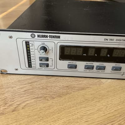 Klark Teknik 76-KT Classic FET Compressor | Reverb Klark Teknik 76-KT Classic FET Compressor | Reverb