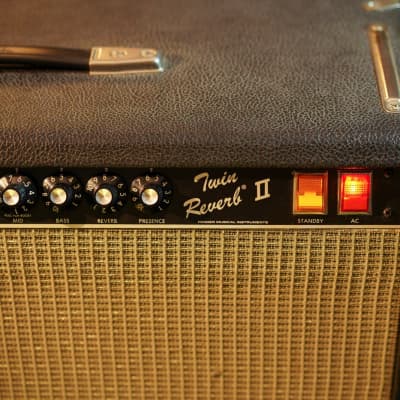 Fender Twin Reverb II 2-Channel 105-Watt 2x12