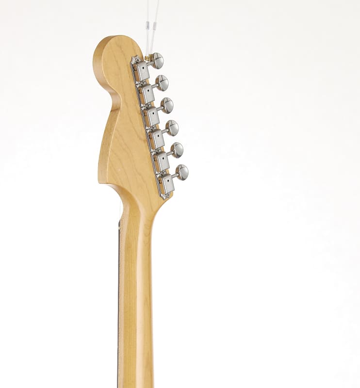 Fender JAPAN MG69 65 YWH Yellow White 1995 1996 (S/N:CIJ Fender JAPAN MG69 65 YWH Yellow White 1995 1996 (S/N:CIJ