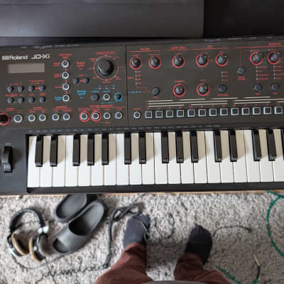 Roland JD-Xi 37-Key Analog/Digital Crossover Synthesizer 2015 - Present - Black