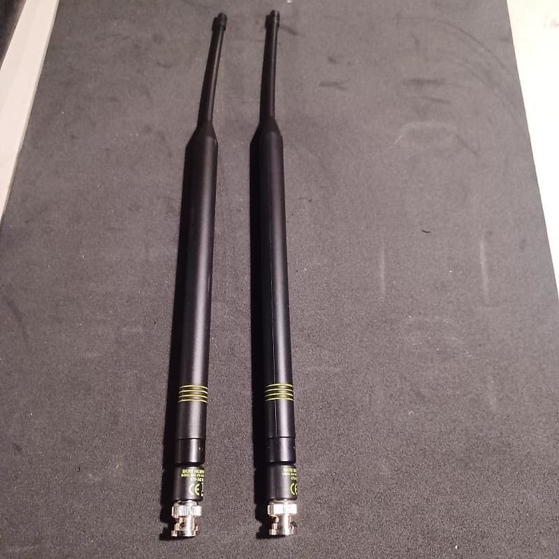 Shure QLXD | Reverb