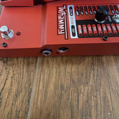 DigiTech Whammy 5 Pitch Shift Pedal | Reverb Canada DigiTech Whammy 5 Pitch Shift Pedal | Reverb Canada