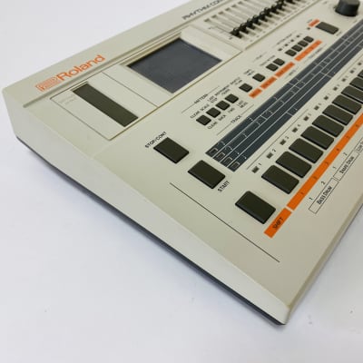 Roland TR-707 Rhythm Composer Drum Machine