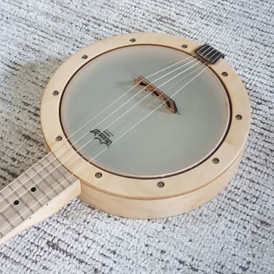 Magic Fluke Co. Firefly 5-String Banjo, 2022 like NEW, short A scale, Nylon strings, Gator case image 5