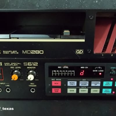 Akai S612 Midi Digital Sampler & MD 280 Disk Drive w/ Manuals & Disks image 3