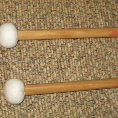 ONE pair new old stock Adams CD9 Cloyd Duff # 9 Hickory Flip Stick (Timpani Flip Stick) CORE: Both cores on one piece turned hickory with bulb shaped wood on one end and small felt ball opposite / TONE COLOR: Extremely bright to general, similar to # 3 image 6