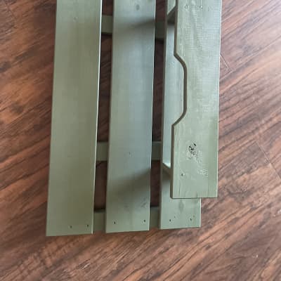 Rock and Groove Pedalboards Crate Rigs 2022 Matte Military Green with Wood Texture image 7