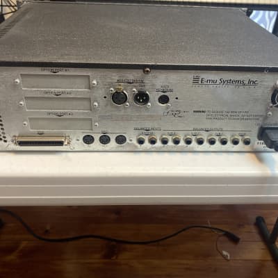E-MU Emulator IV EIV x Hollywood Gold edition sampler, 2 Gig internal drive, 128 Mb RAM, EFX board image 13