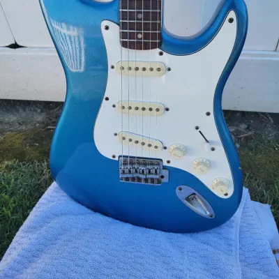 Ishibashi Mavis MIJ Japan Stratocaster 80s In Daphne Blue