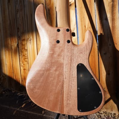 Sadowsky MetroLine Special Edition Modern 24 Walnut Top Left Handed 5-String Bass w/ Gig Bag NOS image 12
