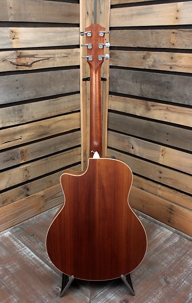 Used Taylor 426ce-LTD Limited Edition Acoustic/Electric