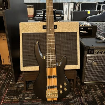 Used Samick Artist series 6 string bass w/bag for sale