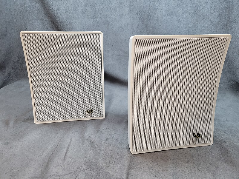 Infinity Outrigger Jr White offers Wired Indoor/Outdoor 2-Way Speakers