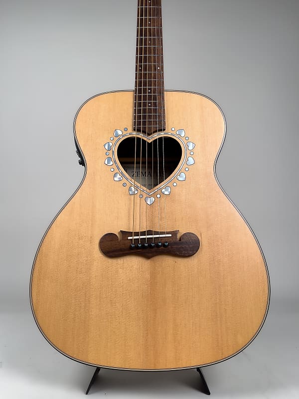 2023 Zemaitis Acoustic Natural Model CAF-80H with "Z" Gig Bag Mint an excellent guitar for the price image 1