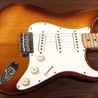 Excellent 1977 Greco Stratocaster - Lawsuit MIJ Japan - Very RARE "Violin" finish - image 4