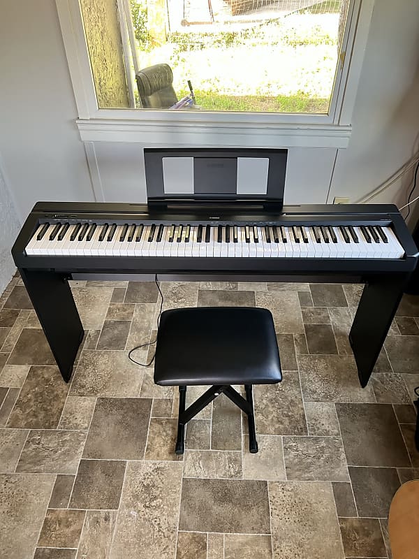 Yamaha P-45 Portable Digital Piano Full Review with Playing