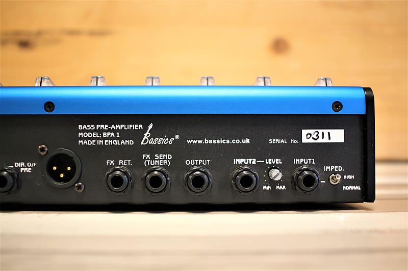 ベース Bassics BPA-1 PRE-AMPLIFIER SYSTEM Bassics BPA-1 Bass Pre Amplifier System - Vintage King