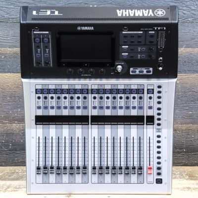 Yamaha Yamaha TF1 Digital Console 40 Channel Mixer