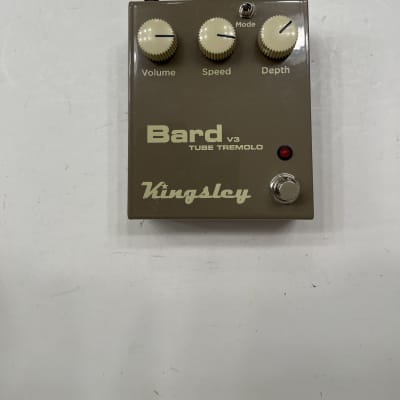 Kingsley Bard V3 Tube Tremolo Guitar Effect Pedal + Power Supply for sale