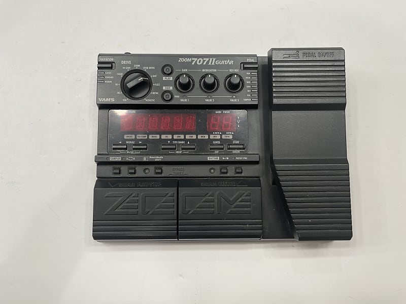 Zoom 707II Multi Effects Processor Vintage Guitar Effect