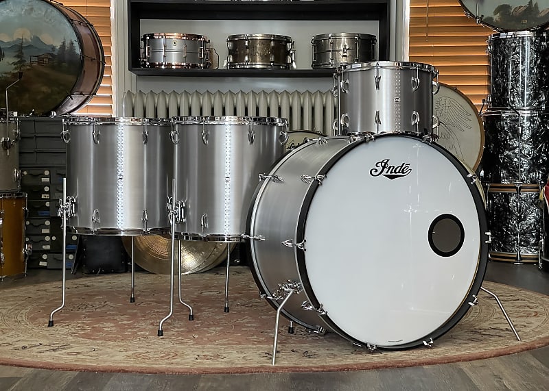 Inde Kalamazoo Series 26/18/16/14 Brushed Aluminum Drum Kit Reverb