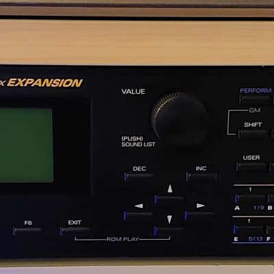 Roland JV-2080 + 2 SRJV Expansion